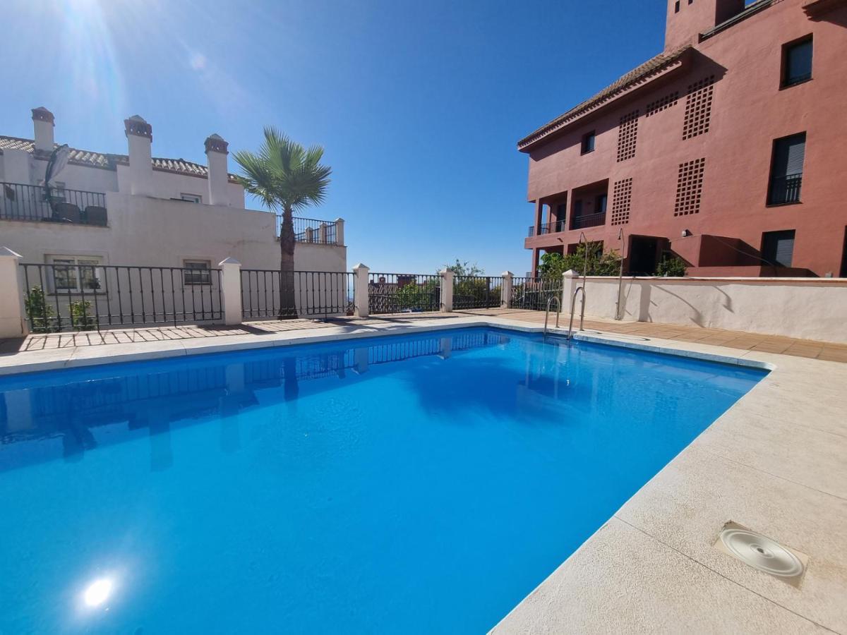 Elegant Apartment With Fantastic Views At The Top Of Calahonda Sitio de Calahonda Exterior foto